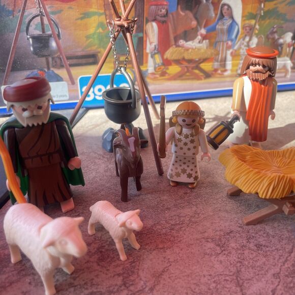 Playmobil Christmas Nativity 3996 & 3997 Wise Men Kings Sets Parts Lot & Book - Picture 8 of 15